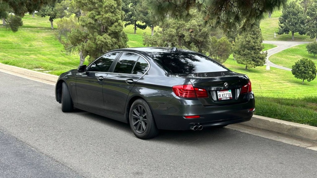 bmw 5 series 2016 WBA5A5C5XGD527597 image bmw 5 series 2016 WBA5A5C5XGD527597 image